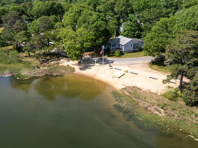 33 Kingwood Street, Wareham, MA 02571