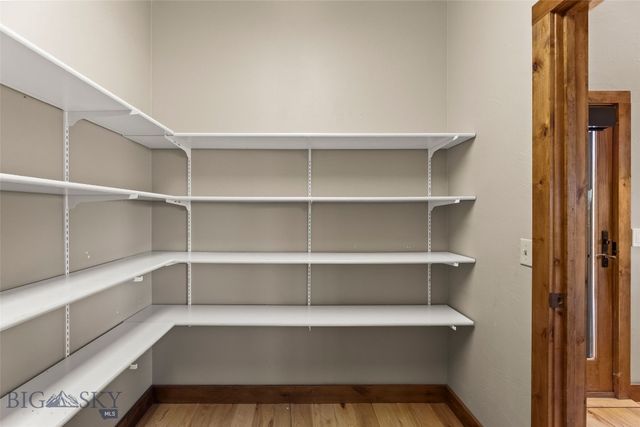 19 Green Wing Road, Ennis, MT 59729