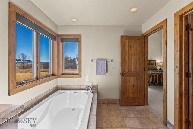 19 Green Wing Road, Ennis, MT 59729