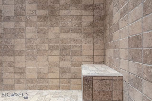 19 Green Wing Road, Ennis, MT 59729