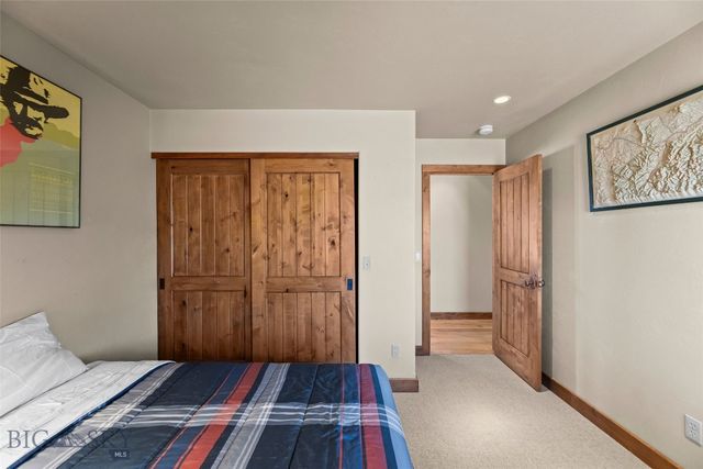 19 Green Wing Road, Ennis, MT 59729