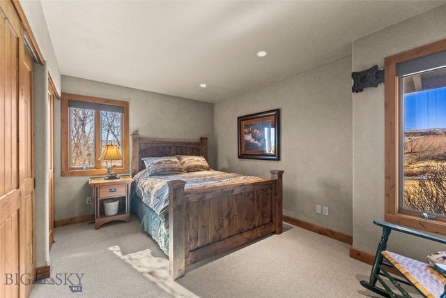 19 Green Wing Road, Ennis, MT 59729