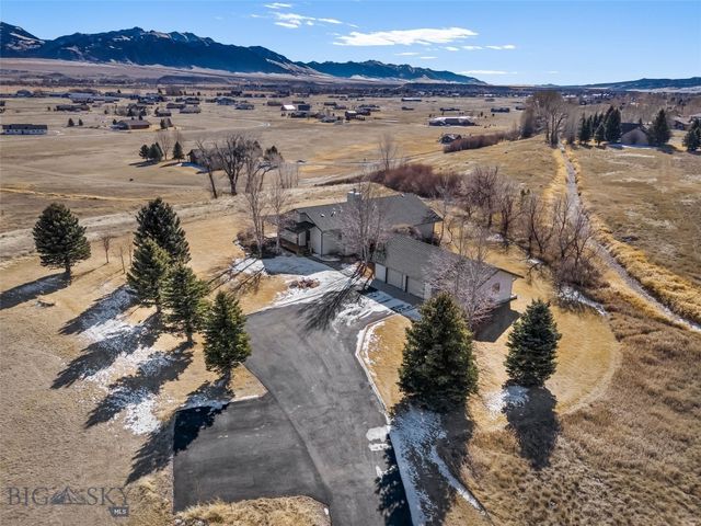 19 Green Wing Road, Ennis, MT 59729