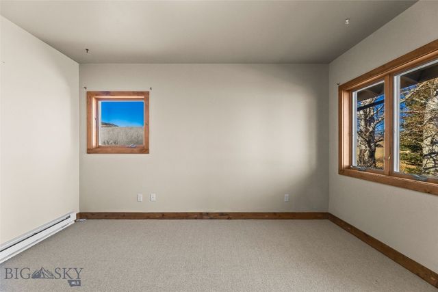 19 Green Wing Road, Ennis, MT 59729