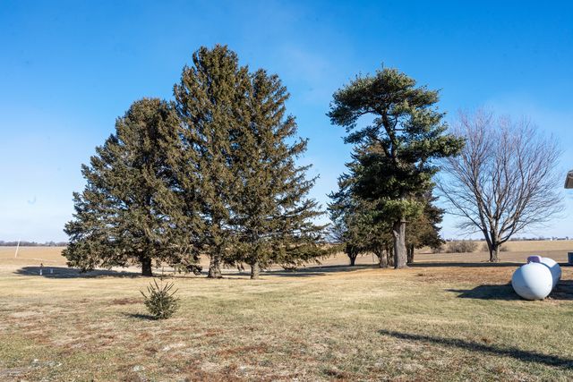 18433 E 1300th Street, Geneseo, IL 61254