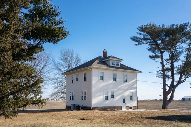 18433 E 1300th Street, Geneseo, IL 61254