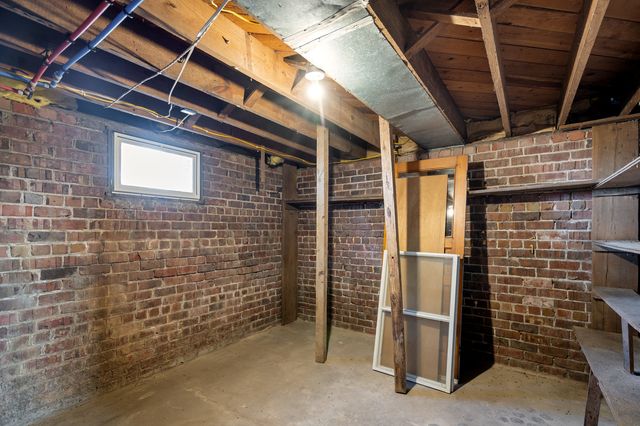 18433 E 1300th Street, Geneseo, IL 61254