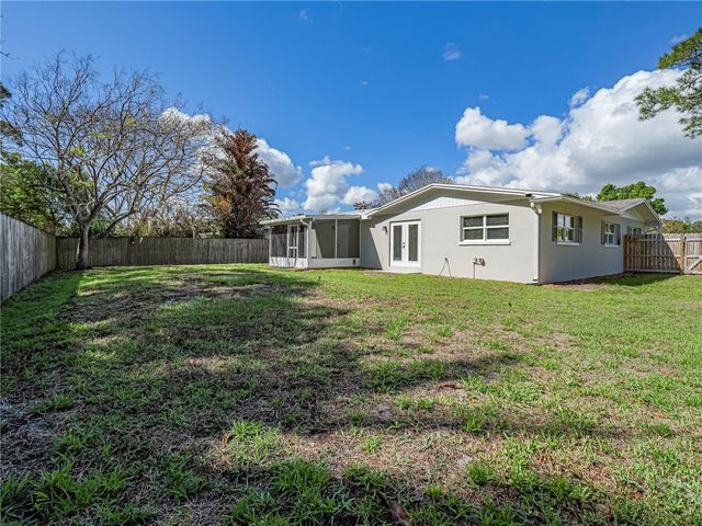 1130 35th Avenue, Vero Beach, FL 32960