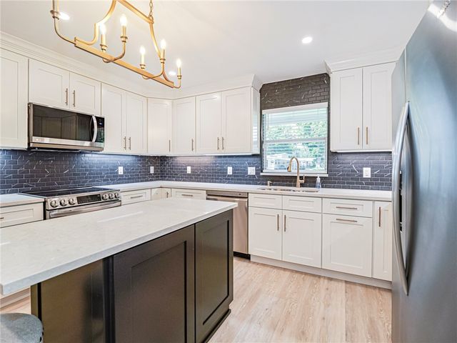 1130 35th Avenue, Vero Beach, FL 32960