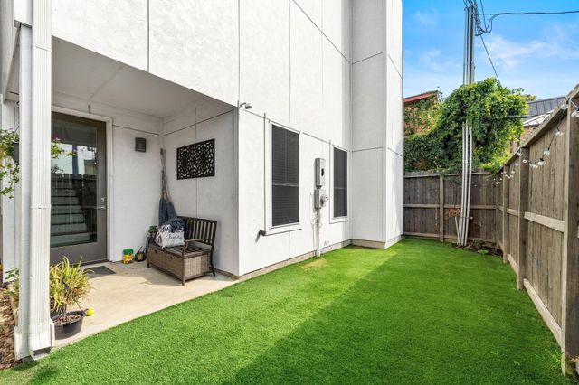 4621 Chartres Street, Houston, TX 77004