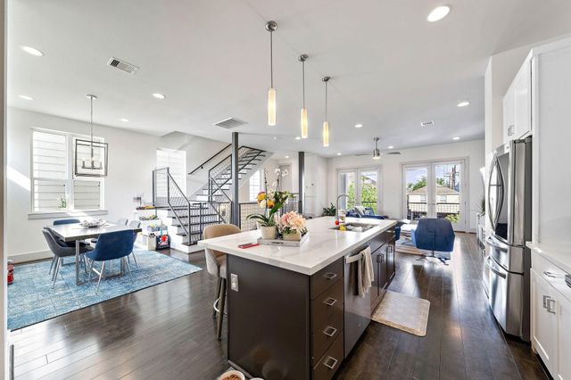 4621 Chartres Street, Houston, TX 77004