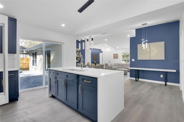 1120 DUNBRIDGE STREET, Apopka, FL 32703