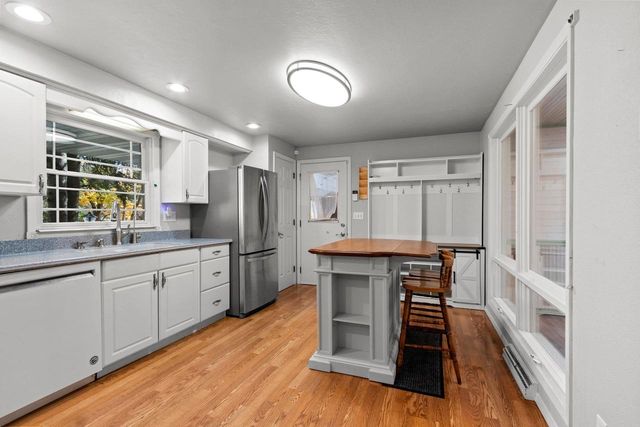 3683 AUSTRIAN LANE, Suamico, WI 54313