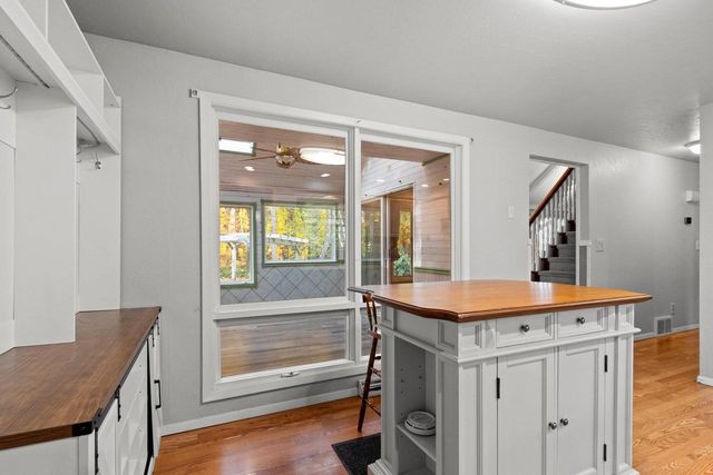 3683 AUSTRIAN LANE, Suamico, WI 54313