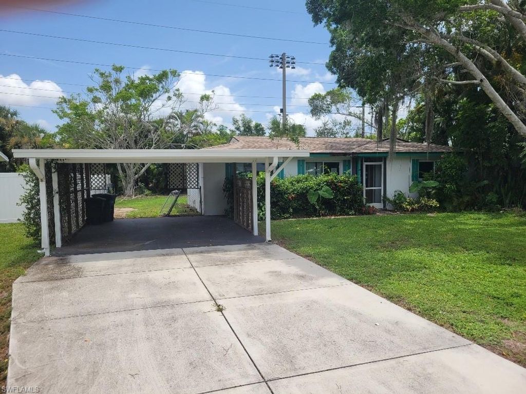 6683 E Tropicana DR, Fort Myers, FL 33919
