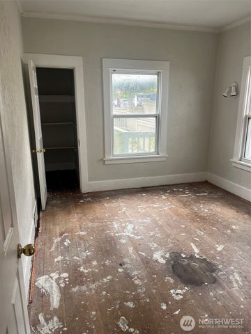 3222 N 19th Street, Tacoma, WA 98406