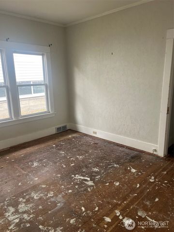 3222 N 19th Street, Tacoma, WA 98406