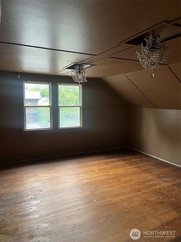 3222 N 19th Street, Tacoma, WA 98406
