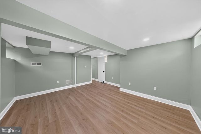 300 11TH ST, New Castle, DE 19720