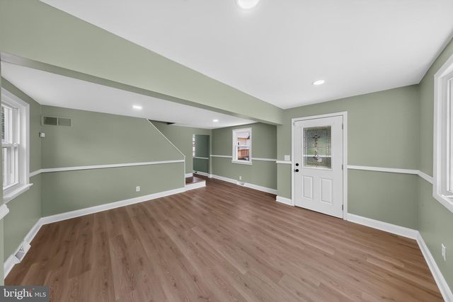 300 11TH ST, New Castle, DE 19720