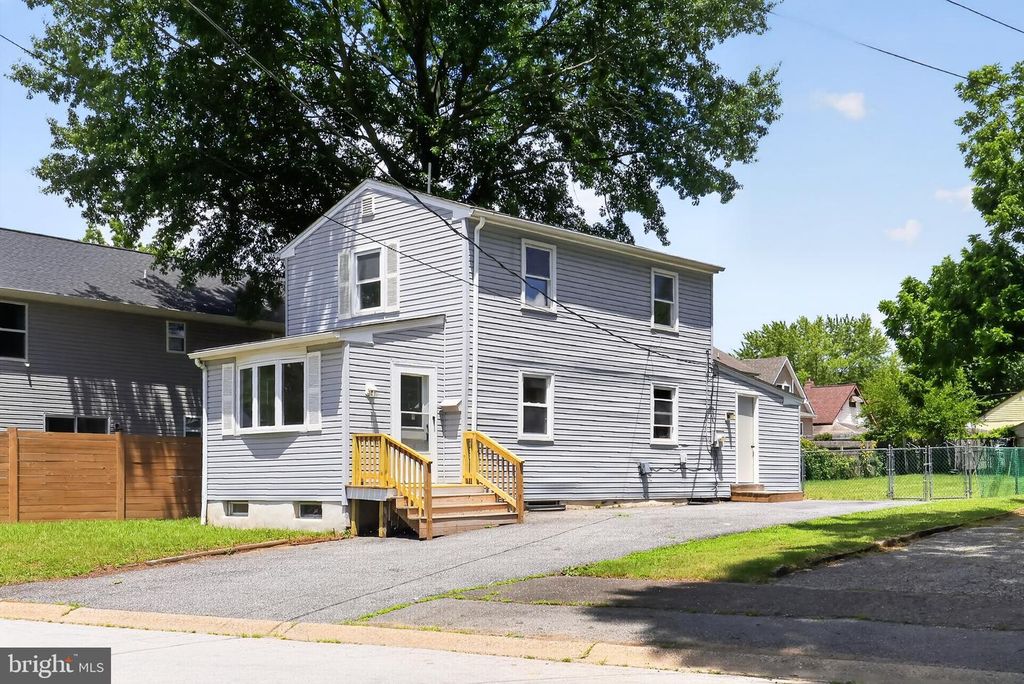300 11TH ST, New Castle, DE 19720