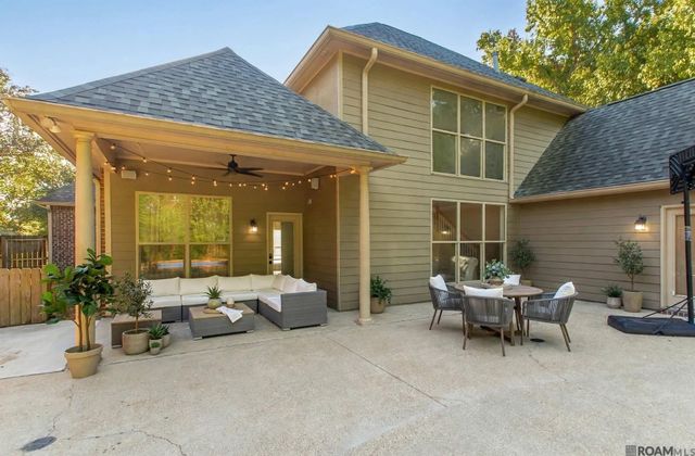 12225 Canterbury Park Dr, Geismar, LA 70754