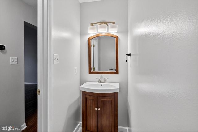 613 CANDLESTICK LN, Newark, DE 19702