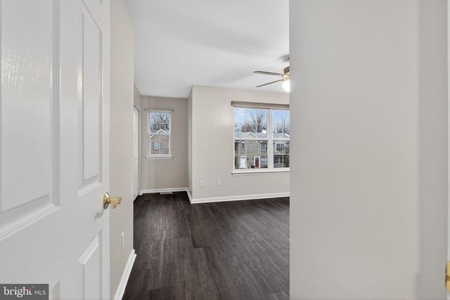 613 CANDLESTICK LN, Newark, DE 19702