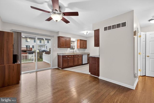 613 CANDLESTICK LN, Newark, DE 19702