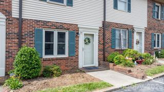 1330 5th Street NE 64, Hickory, NC 28601
