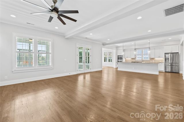 124 Sisters Cove Court, Mooresville, NC 28117