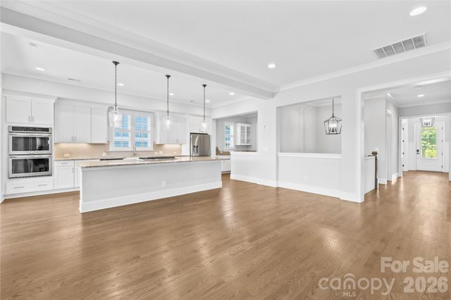 124 Sisters Cove Court, Mooresville, NC 28117