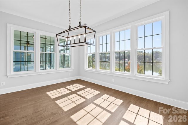 124 Sisters Cove Court, Mooresville, NC 28117