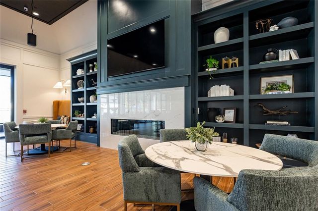 559 Southland Circle, Canton, GA 30115