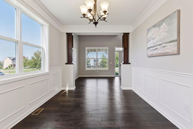 11581 Riverstone Court, Woodbury, MN 55129