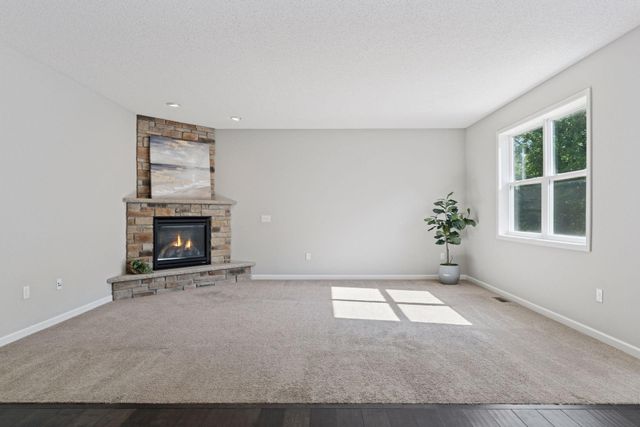 11581 Riverstone Court, Woodbury, MN 55129