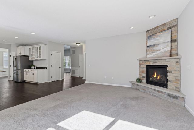 11581 Riverstone Court, Woodbury, MN 55129