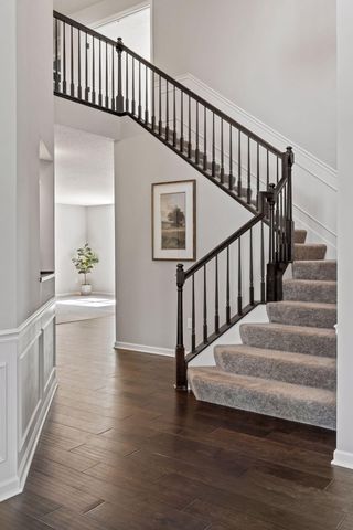 11581 Riverstone Court, Woodbury, MN 55129