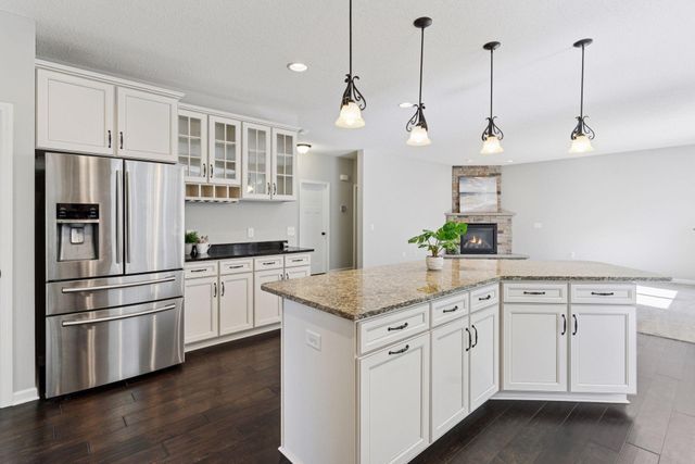 11581 Riverstone Court, Woodbury, MN 55129