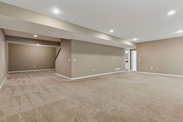 11581 Riverstone Court, Woodbury, MN 55129