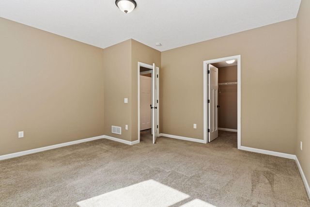 11581 Riverstone Court, Woodbury, MN 55129