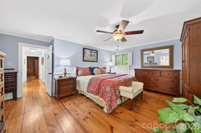 537 Saint Cloud Drive, Statesville, NC 28625