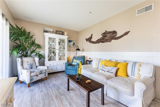 11400 Ocean Walk LN 212, Fort Myers, FL 33908