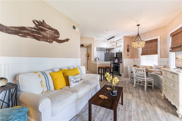 11400 Ocean Walk LN 212, Fort Myers, FL 33908