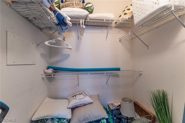 11400 Ocean Walk LN 212, Fort Myers, FL 33908