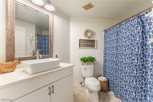 11400 Ocean Walk LN 212, Fort Myers, FL 33908