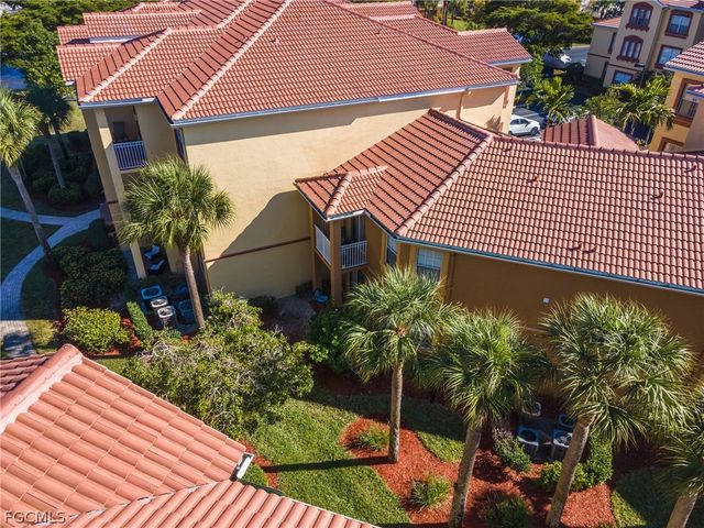 11400 Ocean Walk LN 212, Fort Myers, FL 33908
