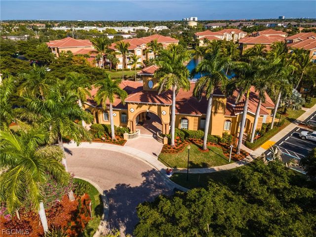 11400 Ocean Walk LN 212, Fort Myers, FL 33908