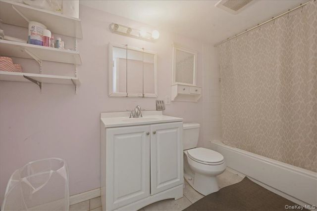 846 Harrison Street, West Hempstead, NY 11552