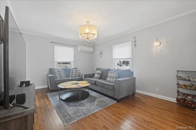 846 Harrison Street, West Hempstead, NY 11552